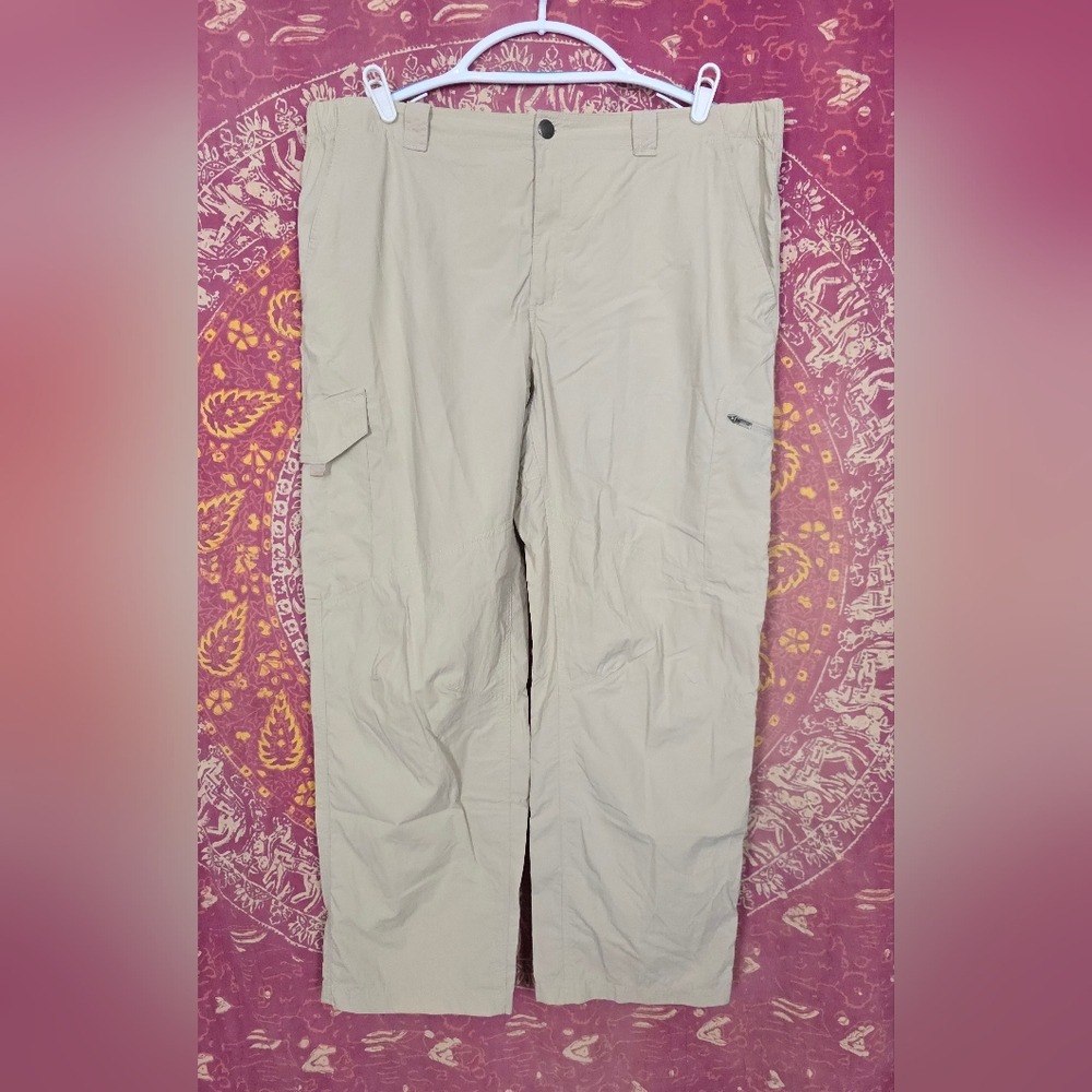 Columbia Men’s Omni-Shade Ripstop Cargo Pants 40x30 Light Khaki Outdoor/Travel